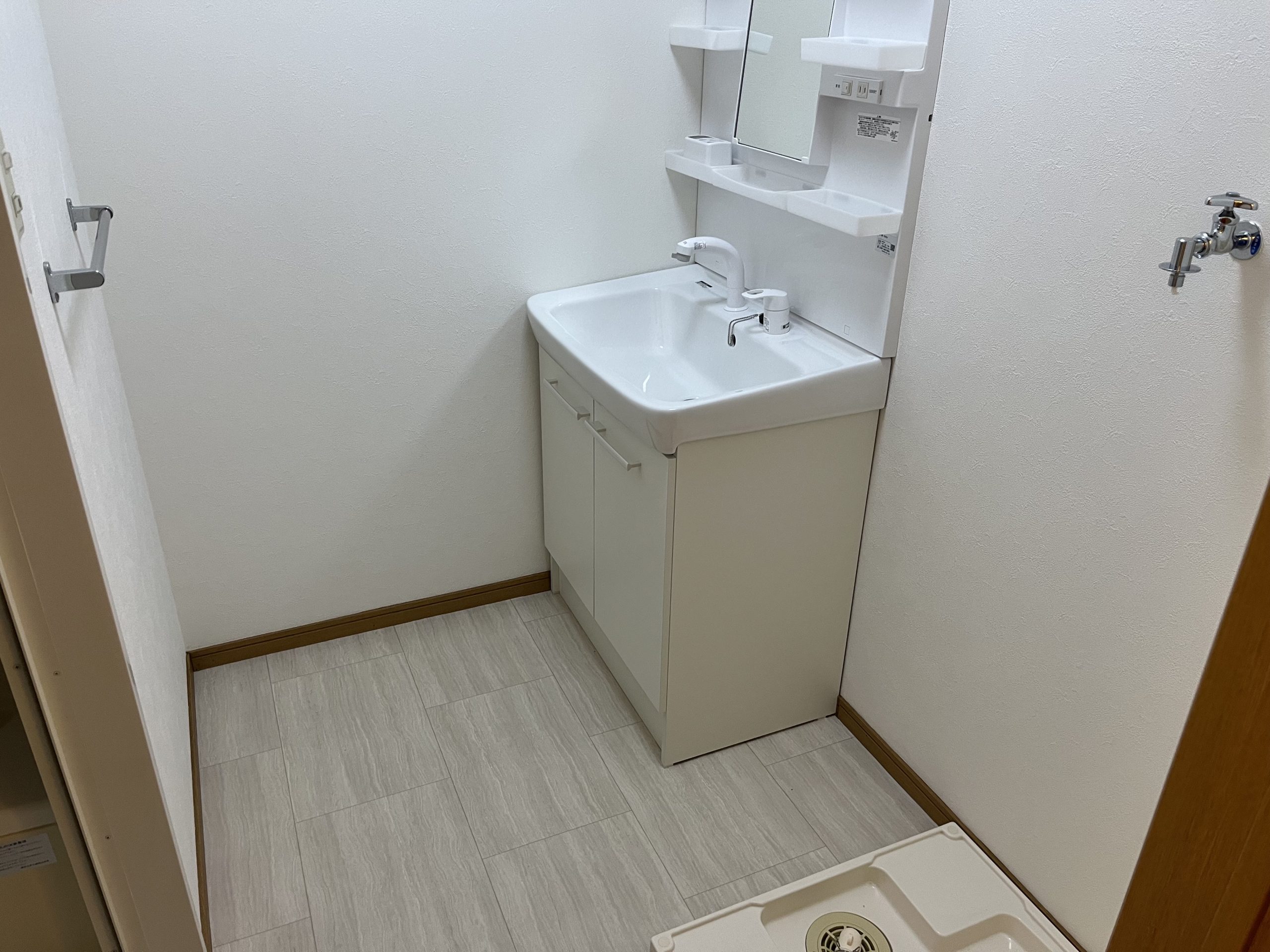 京都市/伏見区にて原状回復工事・リフォーム工事・ハウスクリーニングをさせて頂きました。